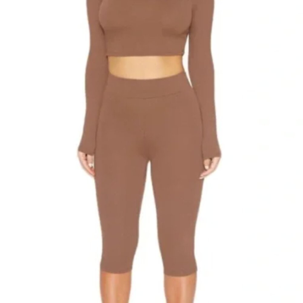 Naked Wardrobe Tan Capri Leggings *NWT*